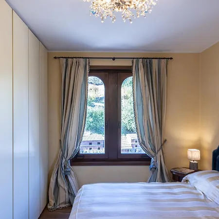 Castello Alidosi Villa *