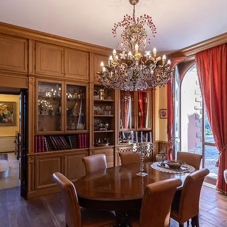 Castello Alidosi Villa