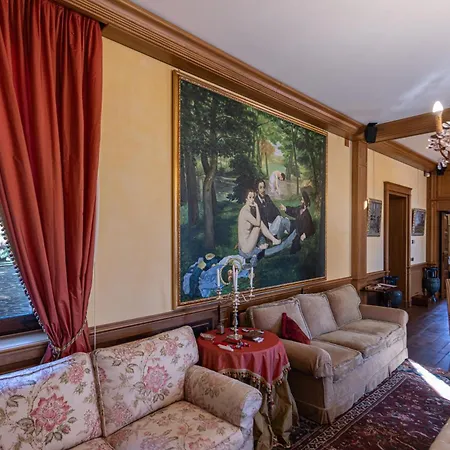 Castello Alidosi 빌라 *