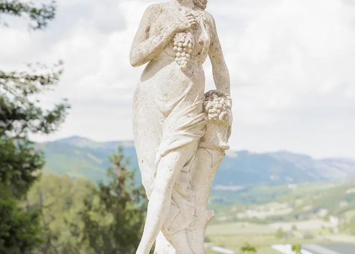 Вилла Castello Alidosi *